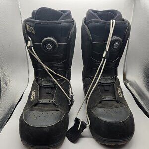 Vans Encore US 10 Mens snowboard boots BOA